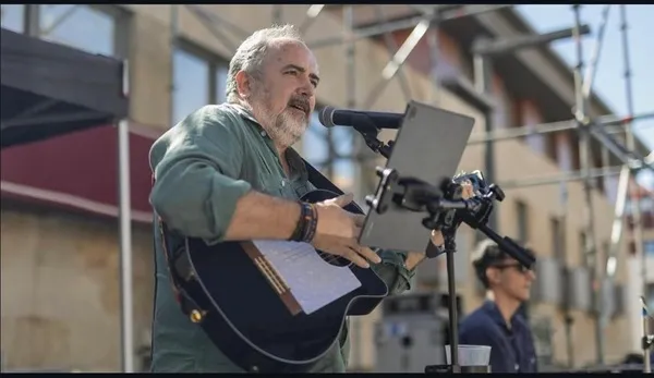 A Nuestra Manera tocando en directo en Boadilla del Monte